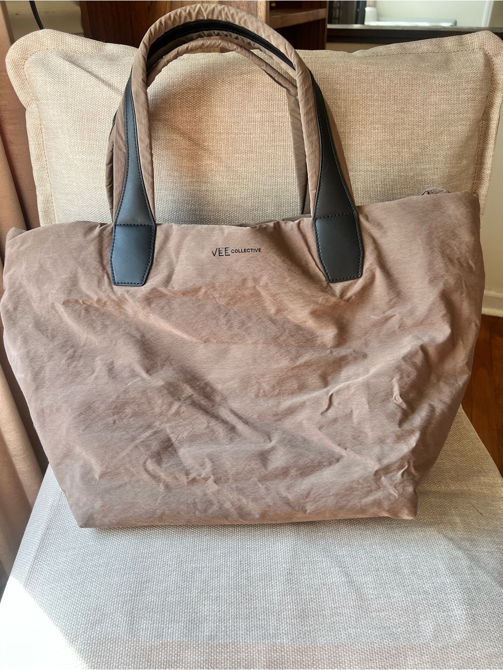 Vee Collective medium essence trench tote in mink